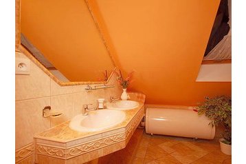 Slovacia Byt Liptovské Sliače, Exteriorul